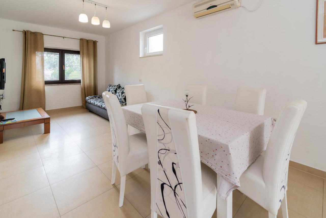 Apartments Karabaic Krk Krk Town Luaran gambar